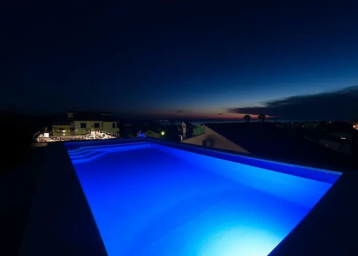 公寓 Perla 扎达尔